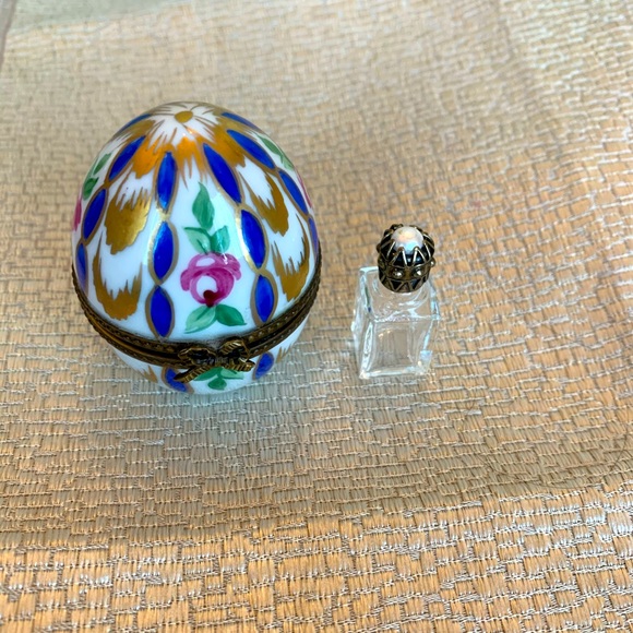 Limoges Egg Trinket Box w/ bottle - Picture 2 of 5